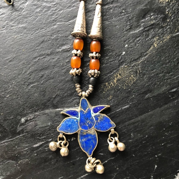 Boho silver and lapis necklace - Picture 3 of 4